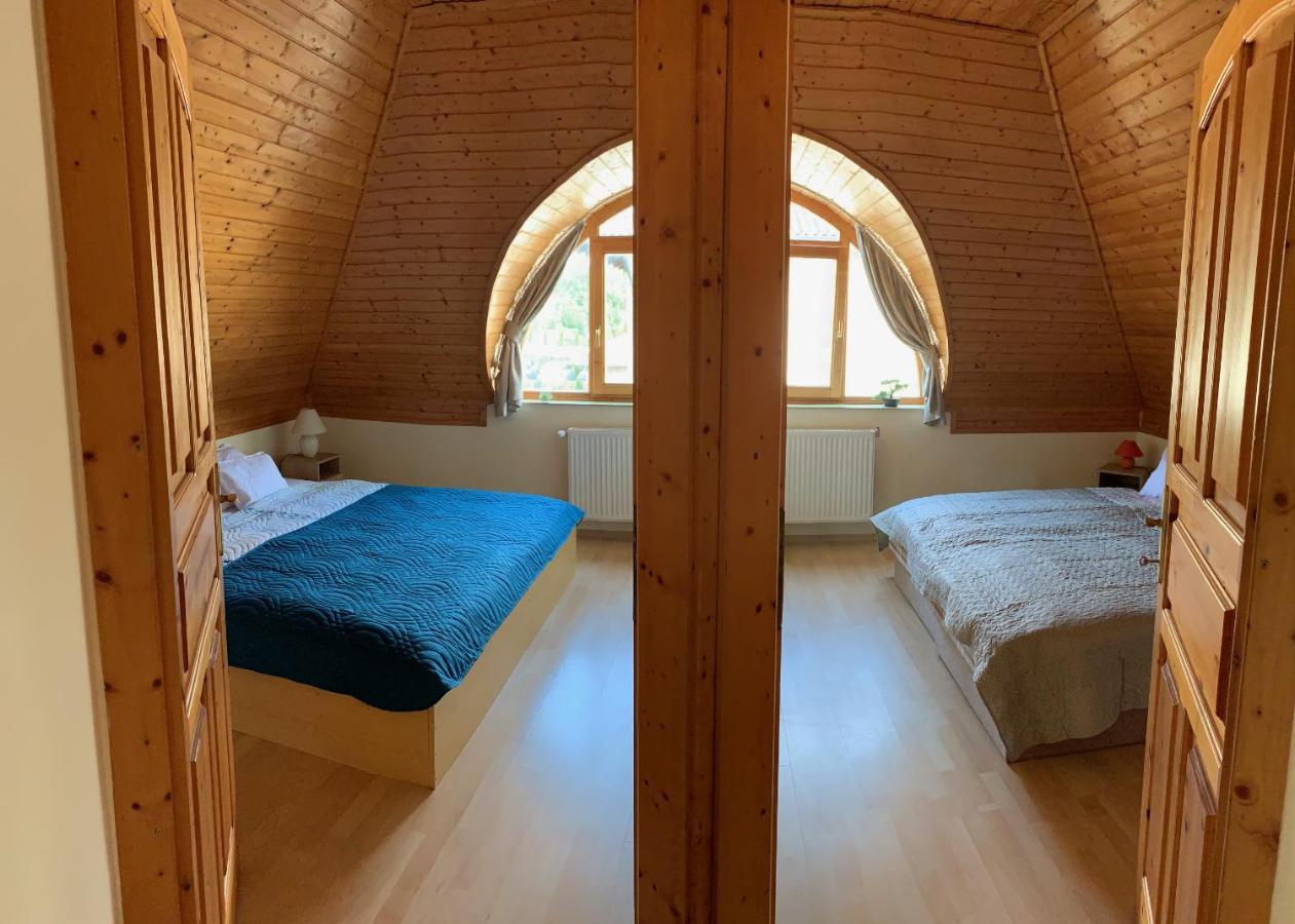 Vila House4U Balatonszárszó Exteriér fotografie