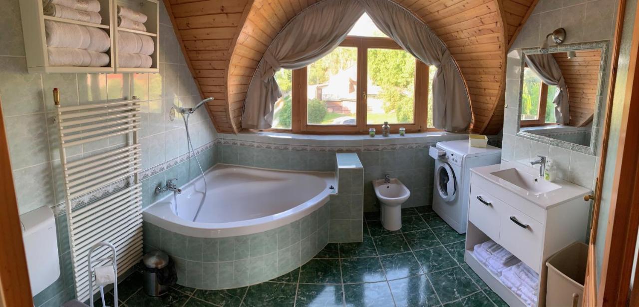 Vila House4U Balatonszárszó Exteriér fotografie